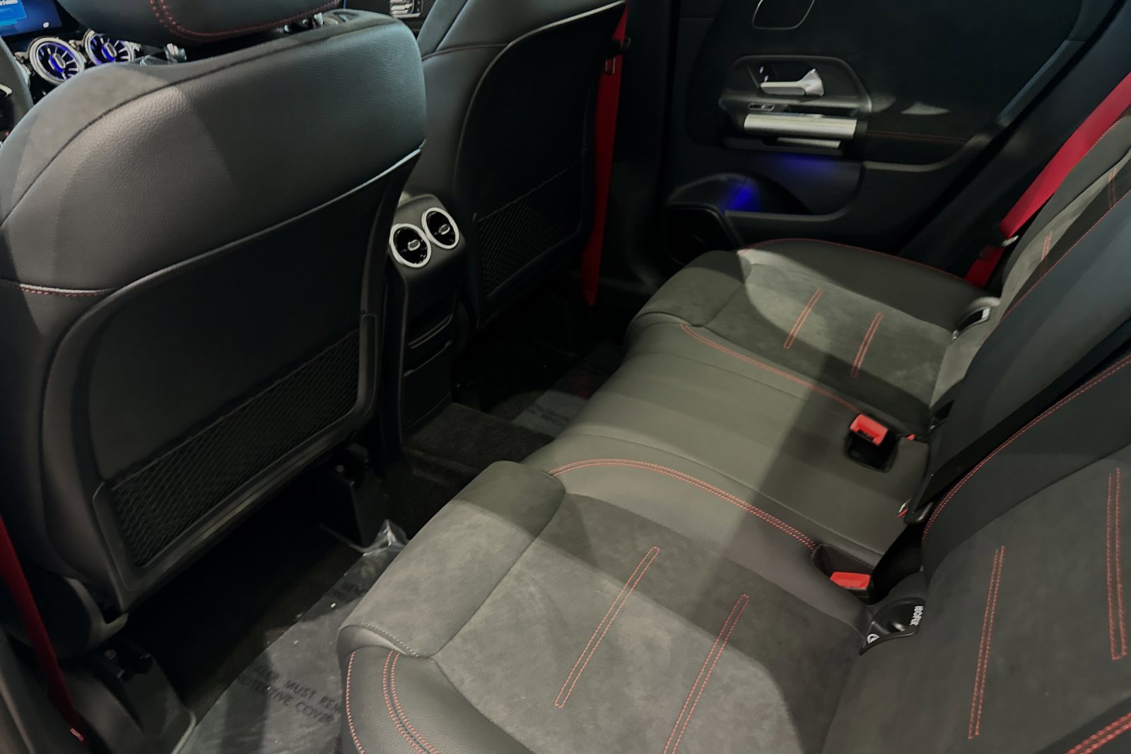 New 2025 Mercedes-Benz GLA 35 AMG 4MATIC image 10