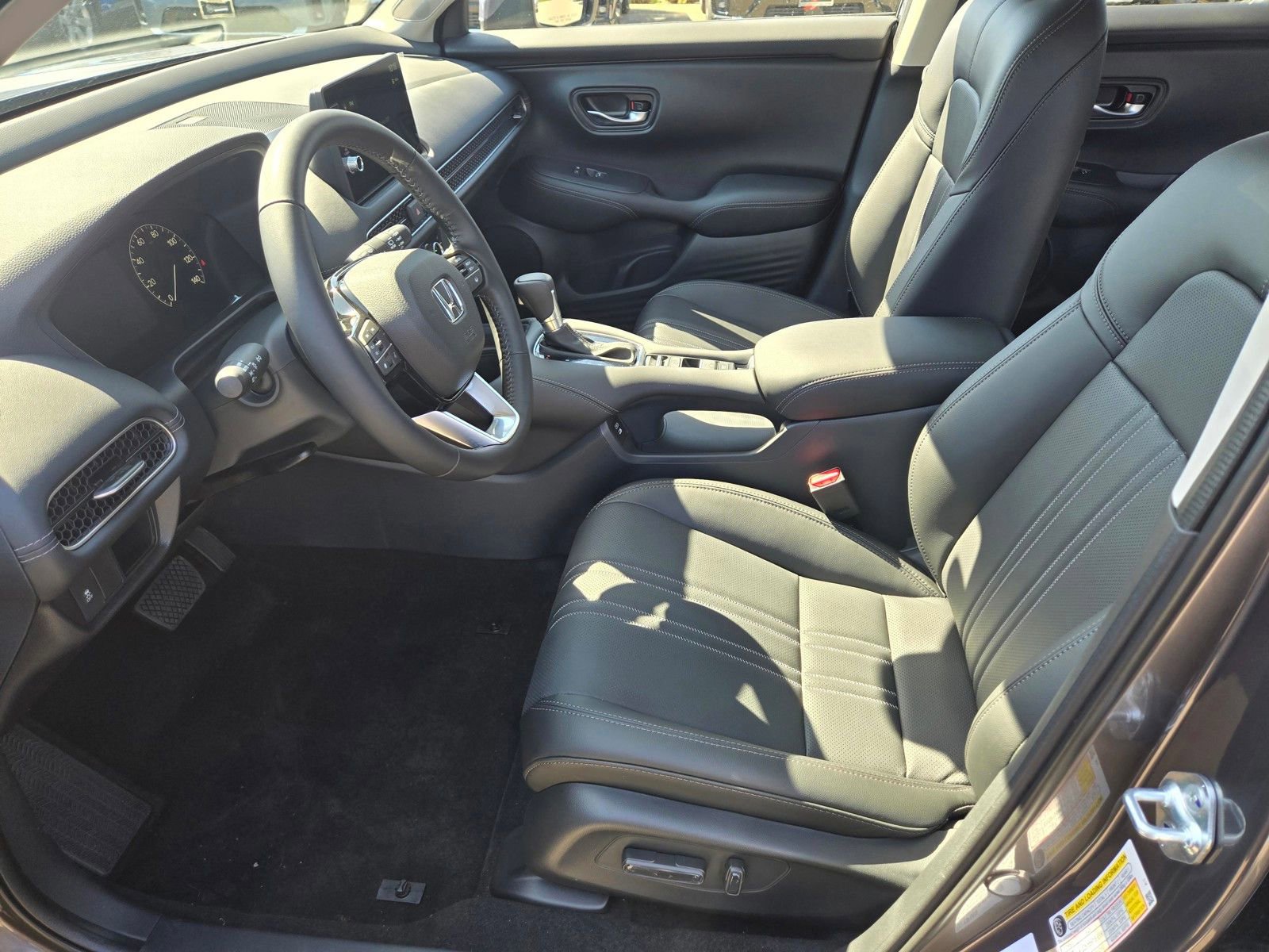 New 2027 Honda HR-V EX-L image 7
