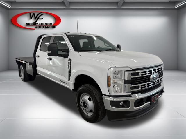New 2026 Ford F350 XL w/ XL Chrome Package AWD/4WD image 3