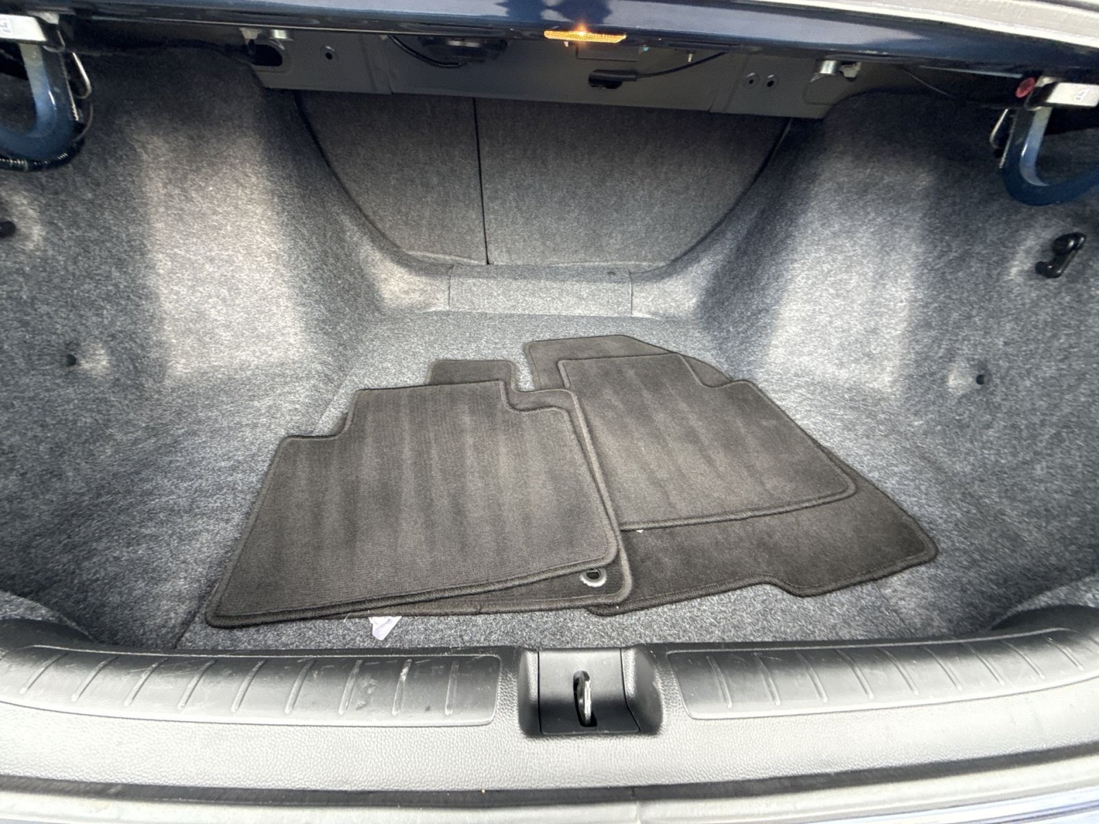 Used 2020 Honda Accord EX-L image 26