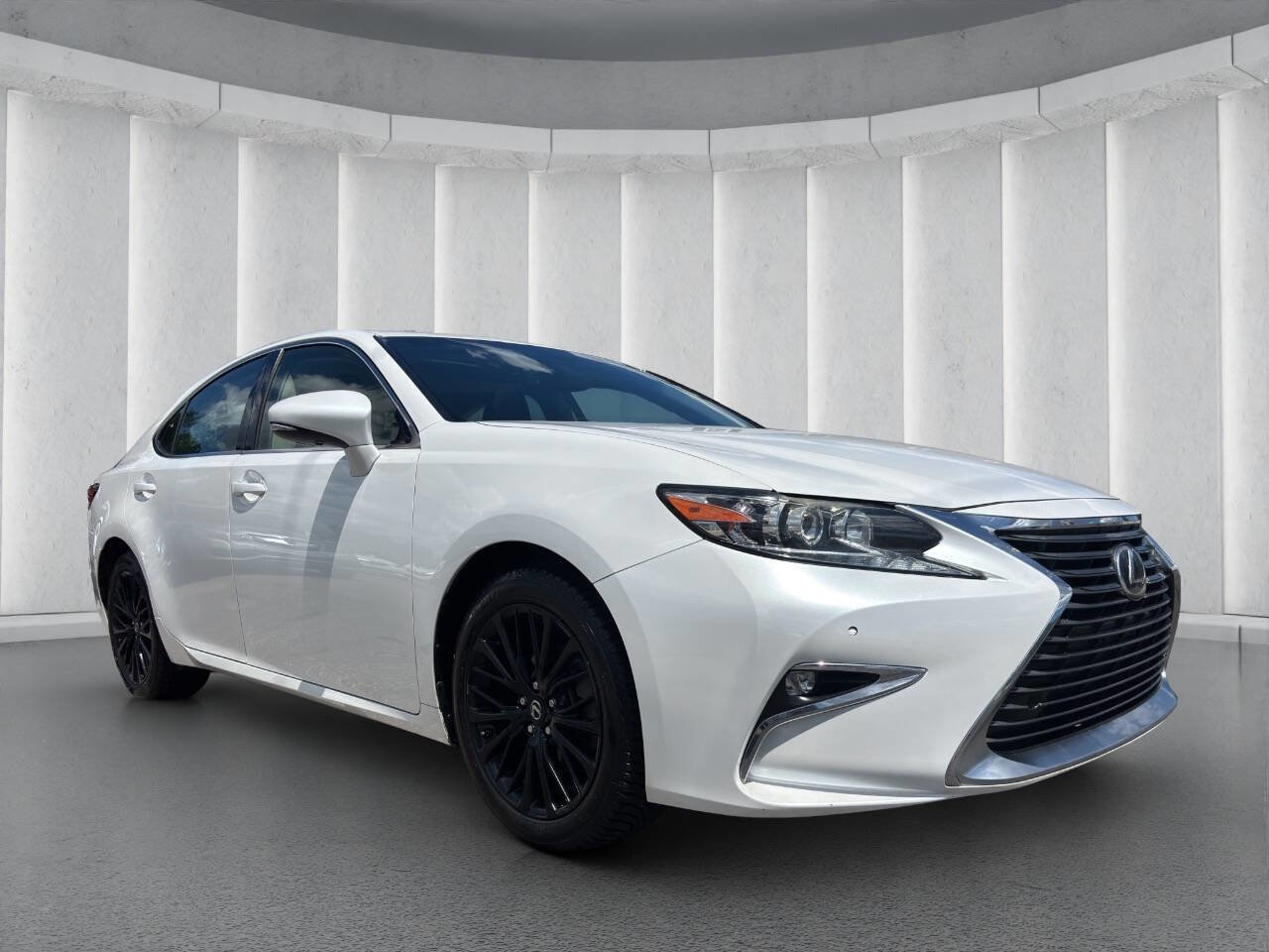 Used 2016 Lexus ES 350 w/ Navigation System Package FWD image 7