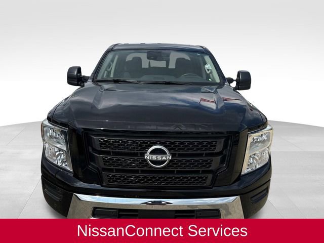 Used 2024 Nissan Titan SV w/ SV Convenience Package image 2