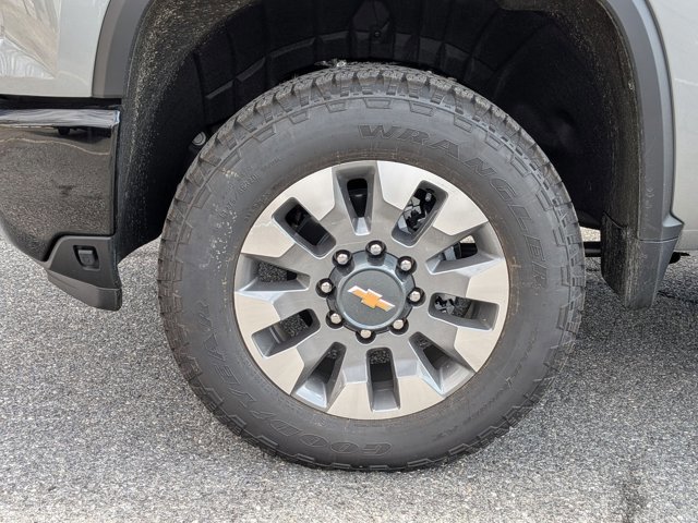 New 2026 Chevrolet Silverado 2500 Custom w/ Custom Value Package image 10
