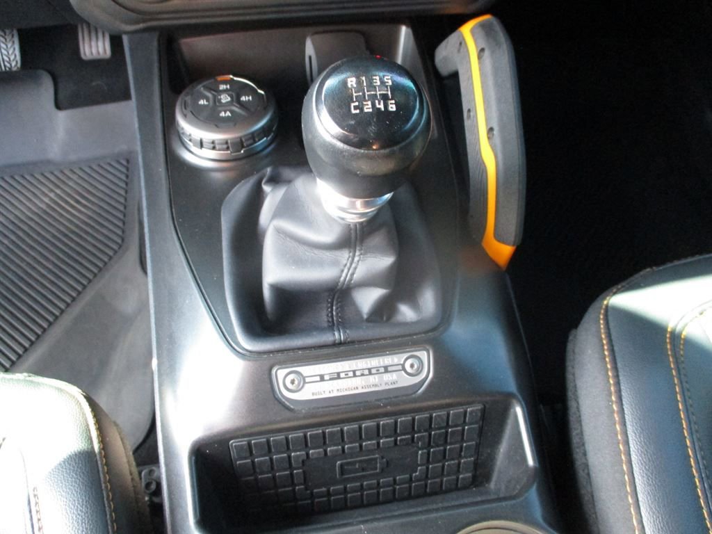 Used 2022 Ford Bronco Badlands image 15