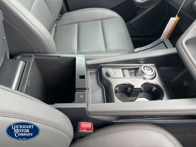 New 2026 Ford Explorer Active w/ Active Comfort Package RWD image 29