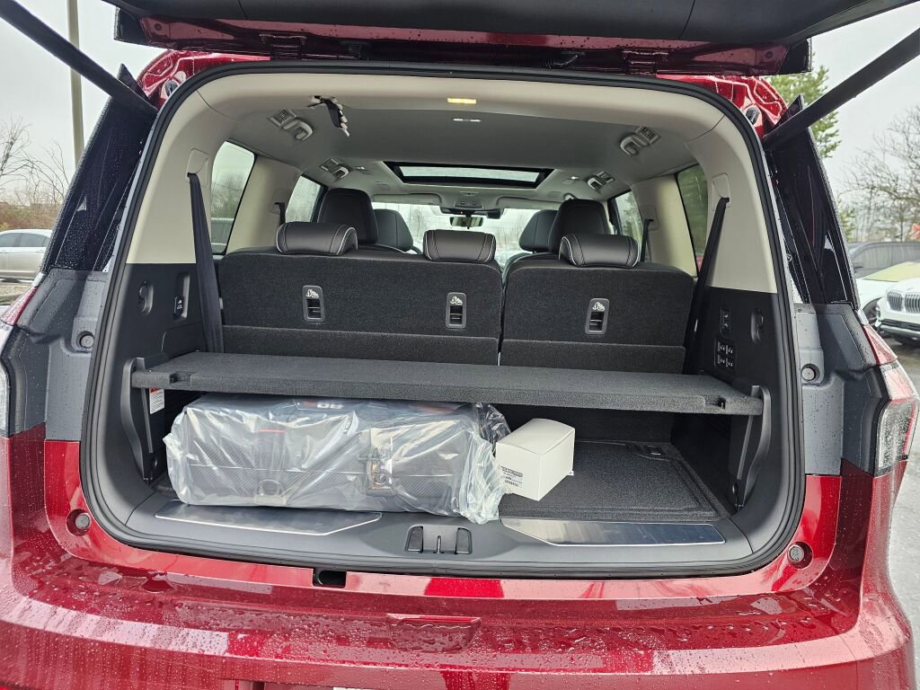 New 2025 INFINITI QX80 Sensory w/ Premium Cargo Package image 19