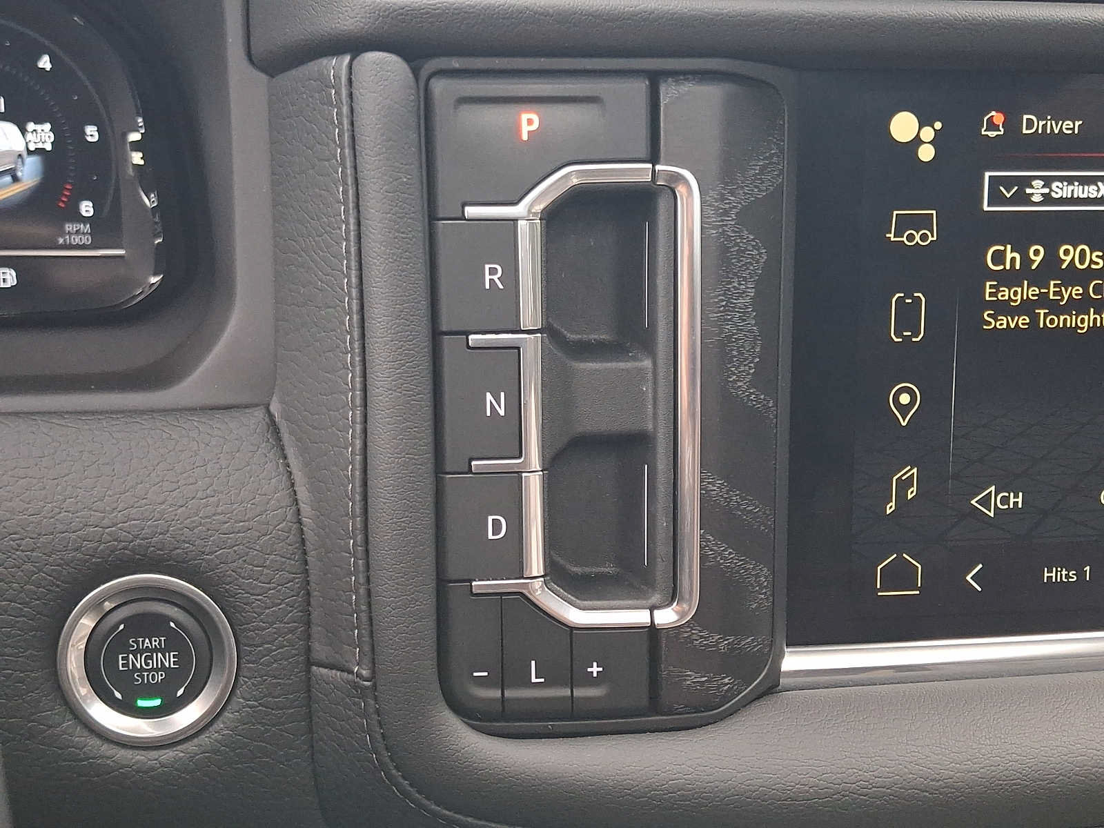 Used 2024 GMC Yukon Denali w/ Advanced Technology Package AWD/4WD image 16