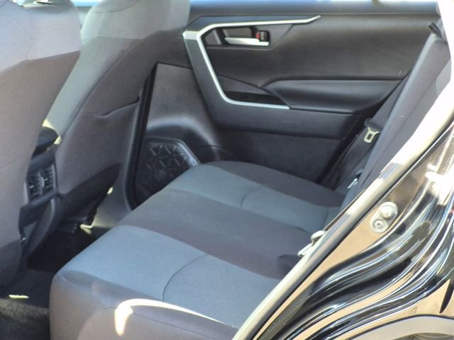 Used 2025 Toyota RAV4 XLE w/ Convenience Package image 19