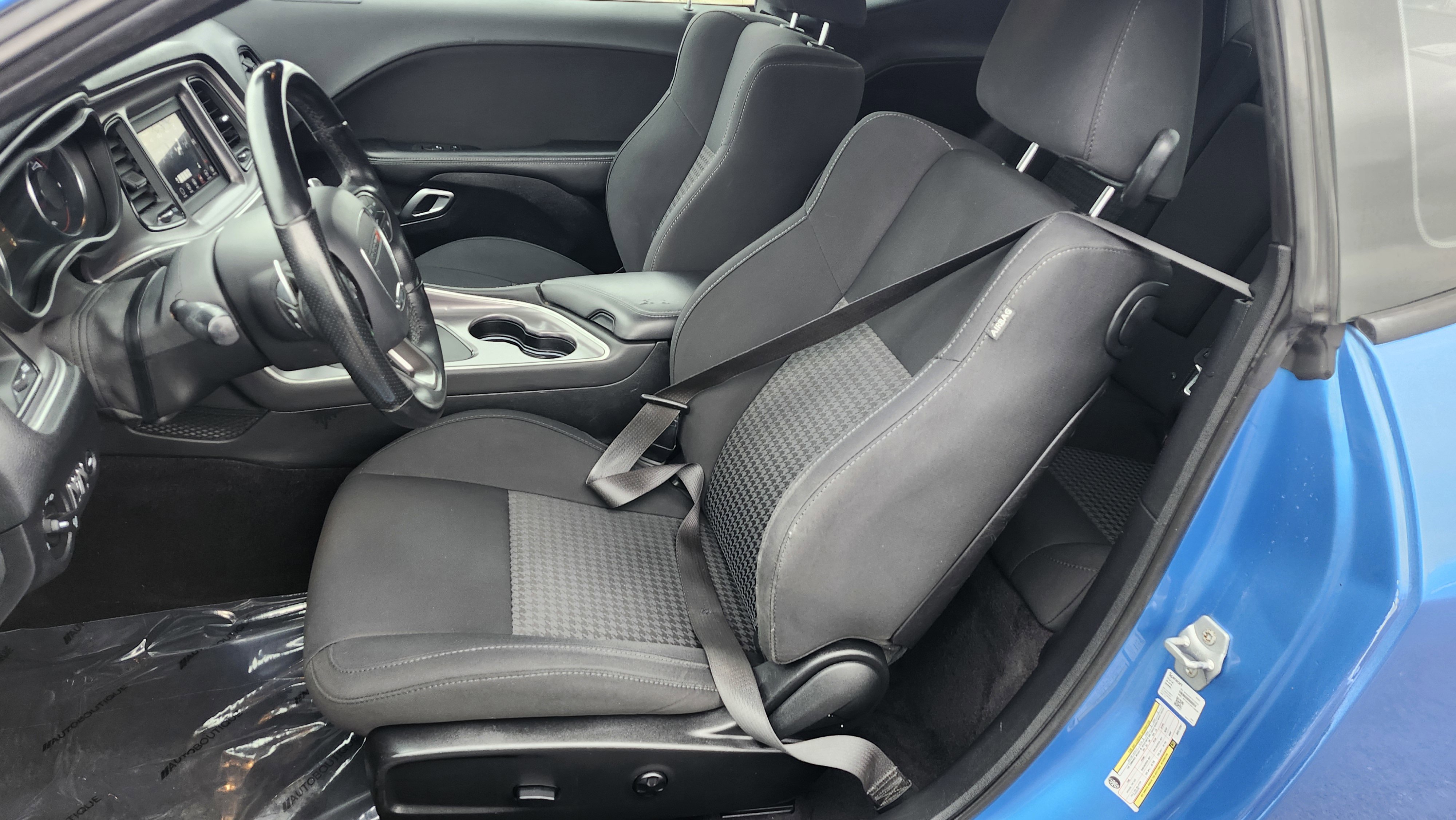 Used 2019 Dodge Challenger GT image 23