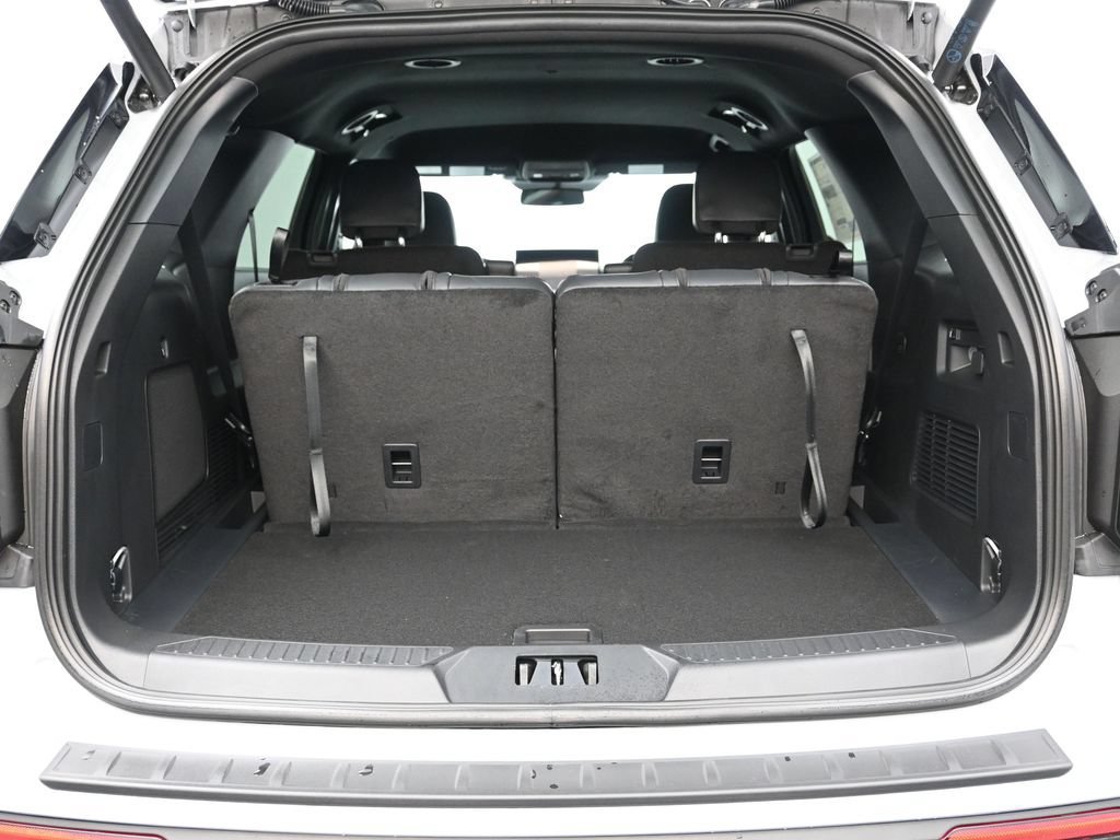 New 2026 Ford Explorer ST-Line w/ ST-Line Street Pack RWD image 25