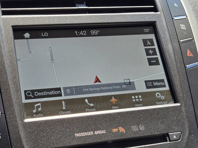 Used 2017 Lincoln MKC Reserve FWD image 25