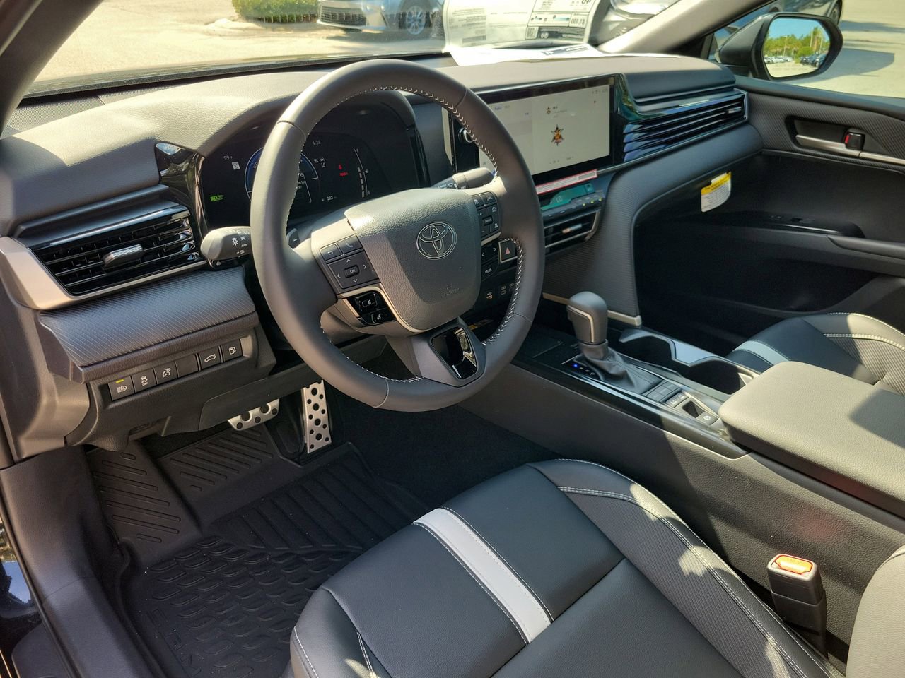 New 2026 Toyota Camry SE FWD image 16