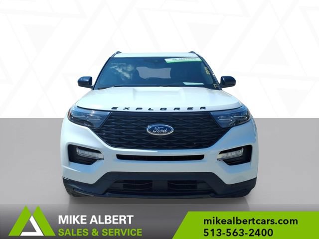 Used 2023 Ford Explorer ST-Line w/ Class IV Trailer Tow Package AWD/4WD image 2