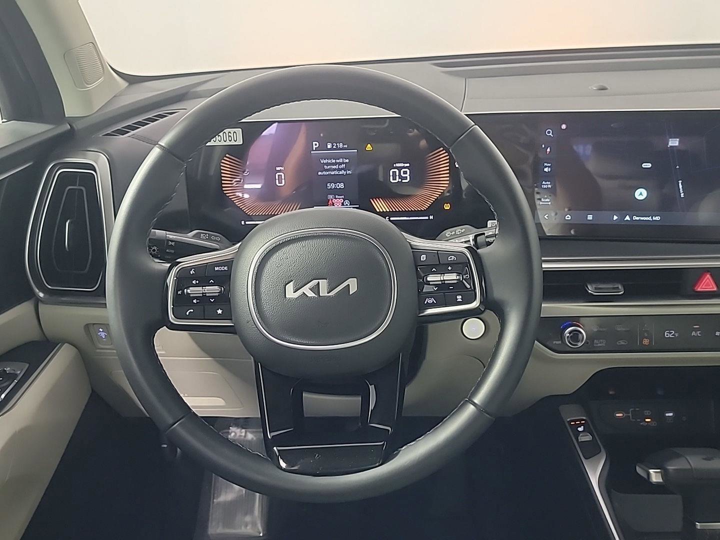 Used 2025 Kia Sorento S image 22