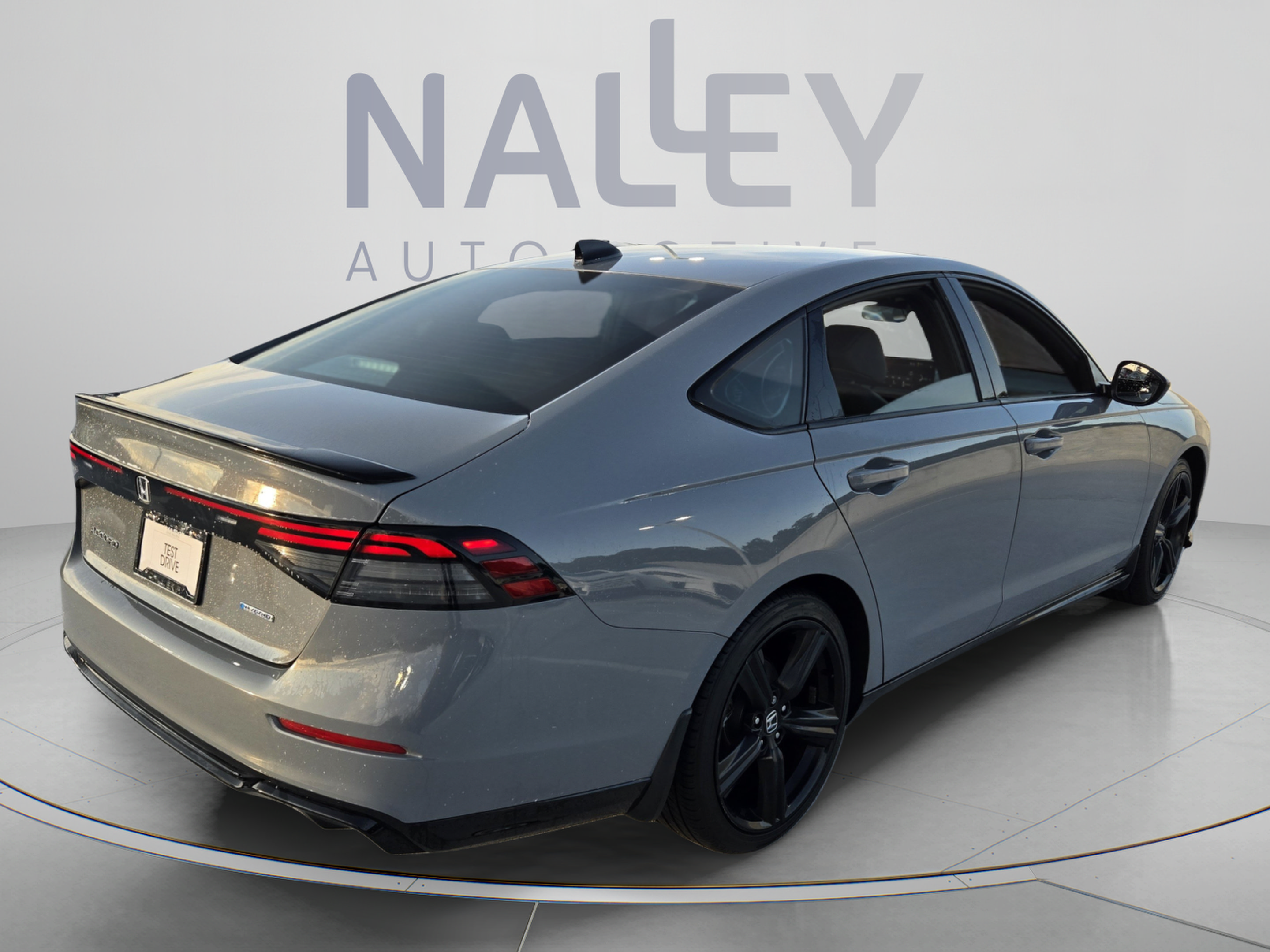 Used 2023 Honda Accord Sport image 5