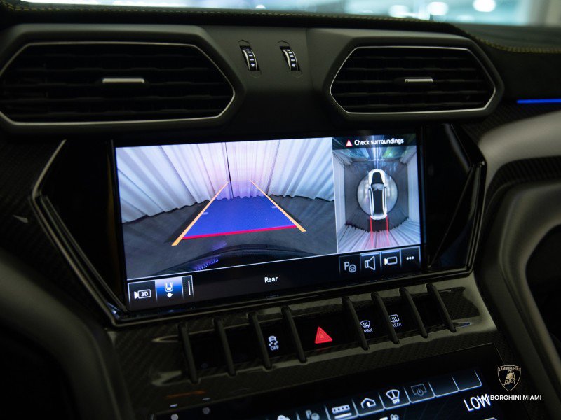 Used 2024 Lamborghini Urus Performante image 51