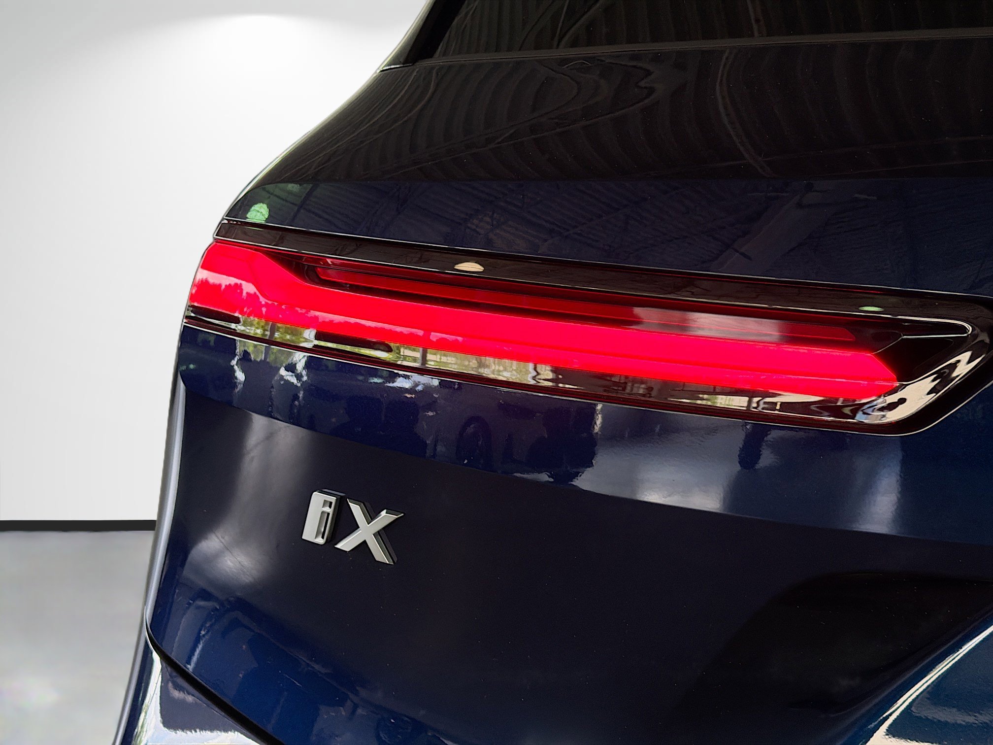 New 2026 BMW iX xDrive45 w/ Premium Package image 10