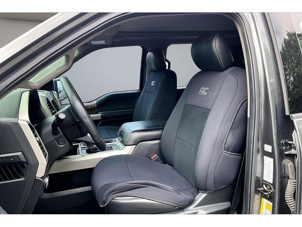 Used 2019 Ford F150 Lariat w/ Equipment Group 502A Luxury AWD/4WD image 22