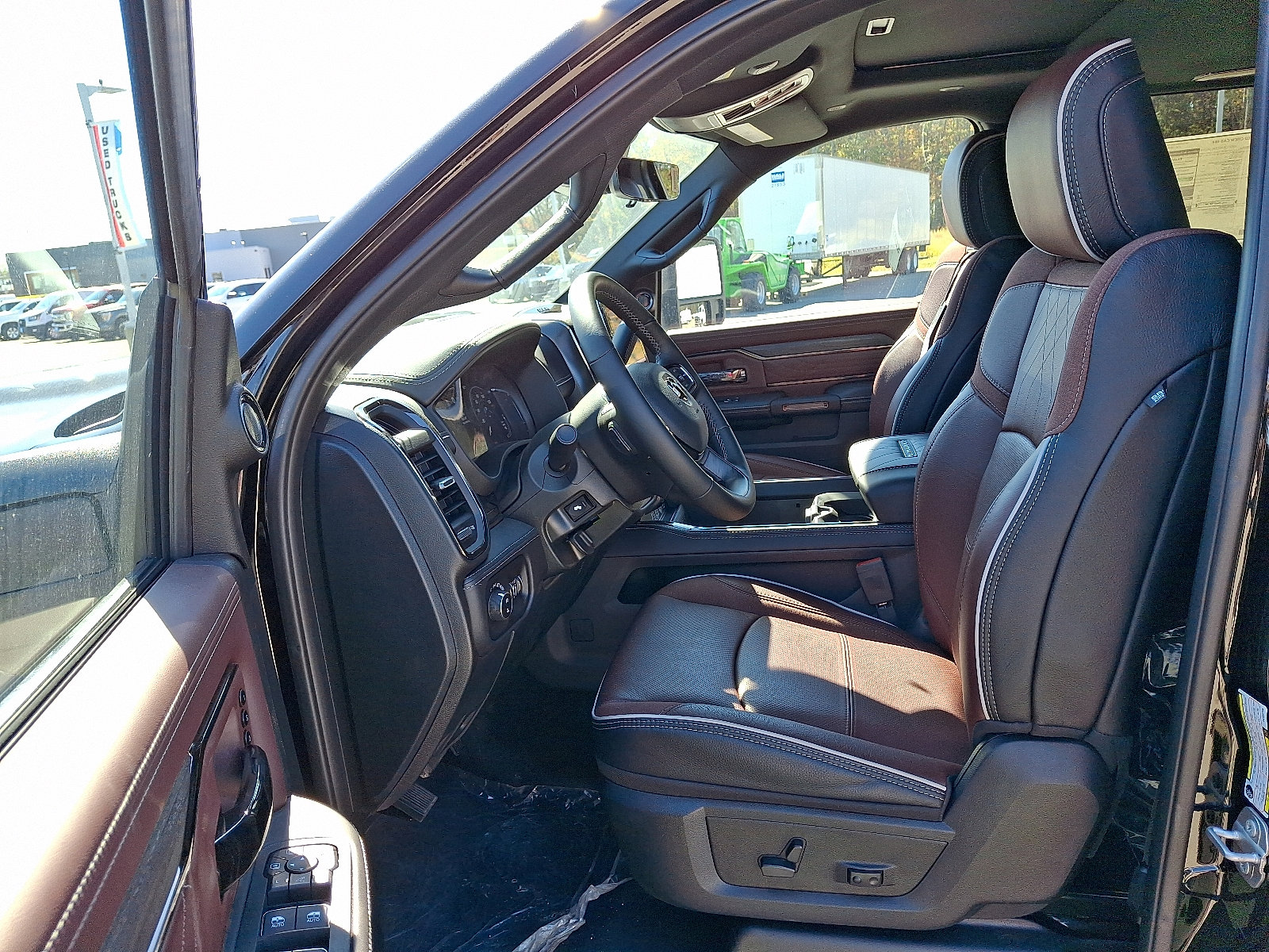 New 2026 RAM 2500 Limited image 9