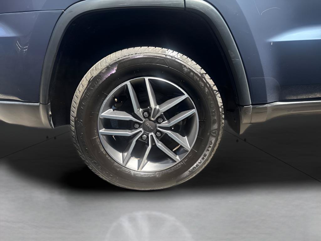 Used 2021 Jeep Grand Cherokee Limited AWD/4WD image 15