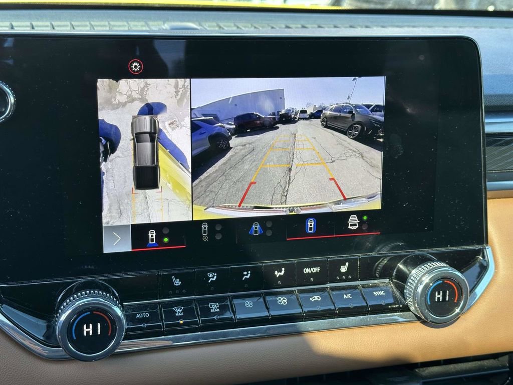 Used 2023 GMC Canyon AT4 w/ LPO, Off Road Lift Package image 22