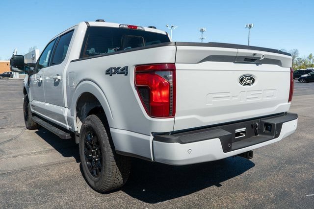 New 2026 Ford F150 XLT w/ Equipment Group 302A MID AWD/4WD image 7