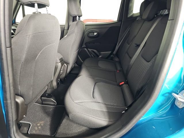 Used 2021 Jeep Renegade Latitude image 13