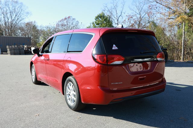 New 2026 Chrysler Voyager LX image 8