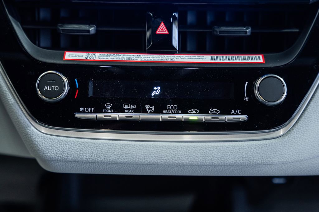 New 2026 Toyota Corolla SE image 18