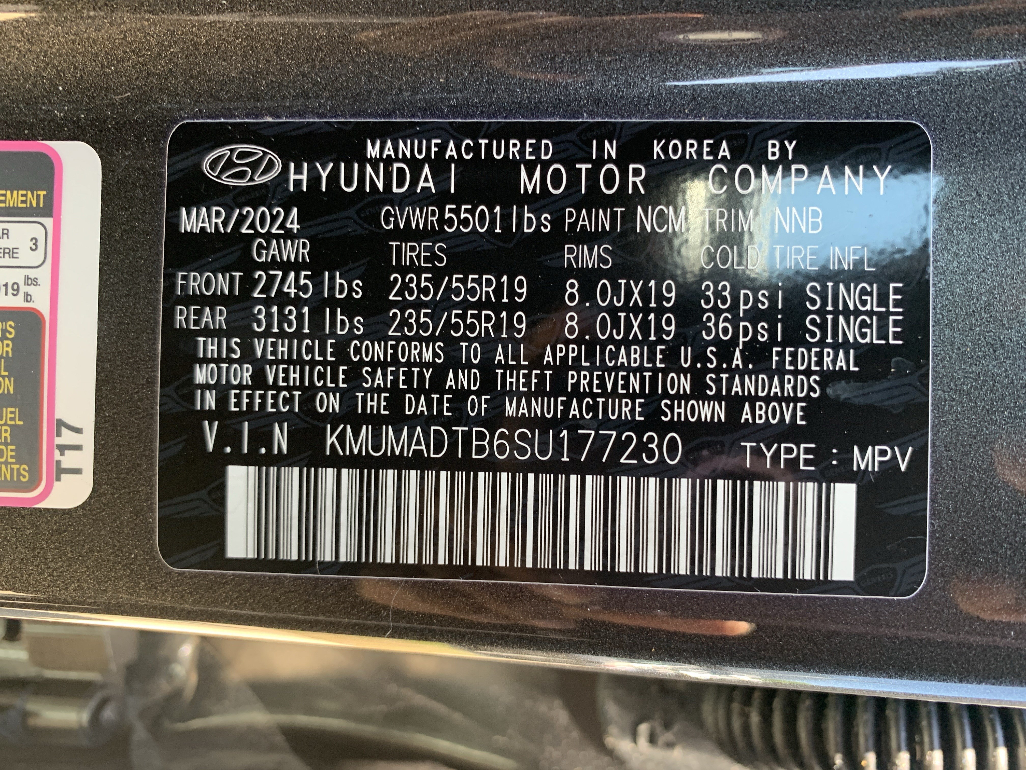 Used 2025 Genesis GV70 2.5T w/ Advanced Package AWD/4WD image 36