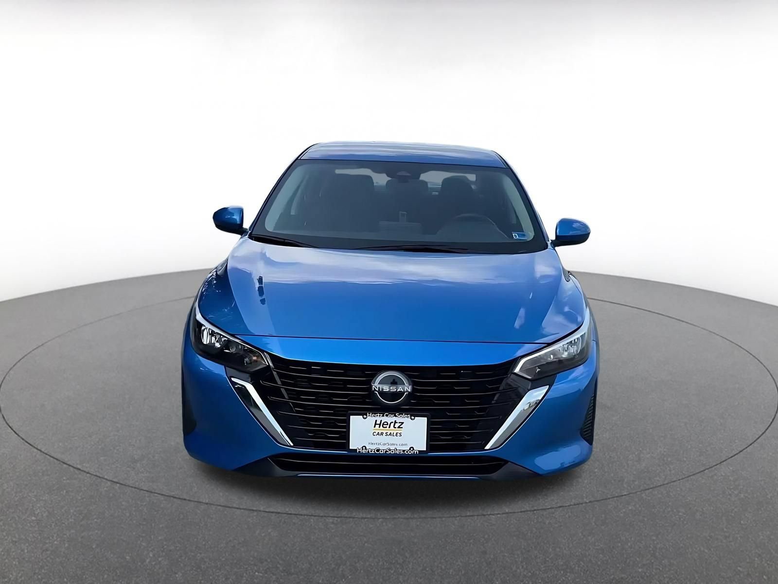 Used 2025 Nissan Sentra SV FWD image 4