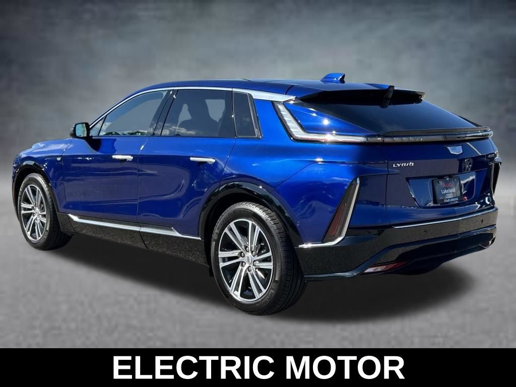 Used 2024 Cadillac Lyriq Luxury RWD image 4