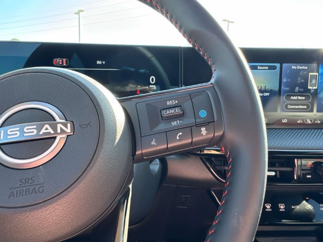 New 2027 Nissan Kicks SR w/ Cold Weather Package FWD image 26