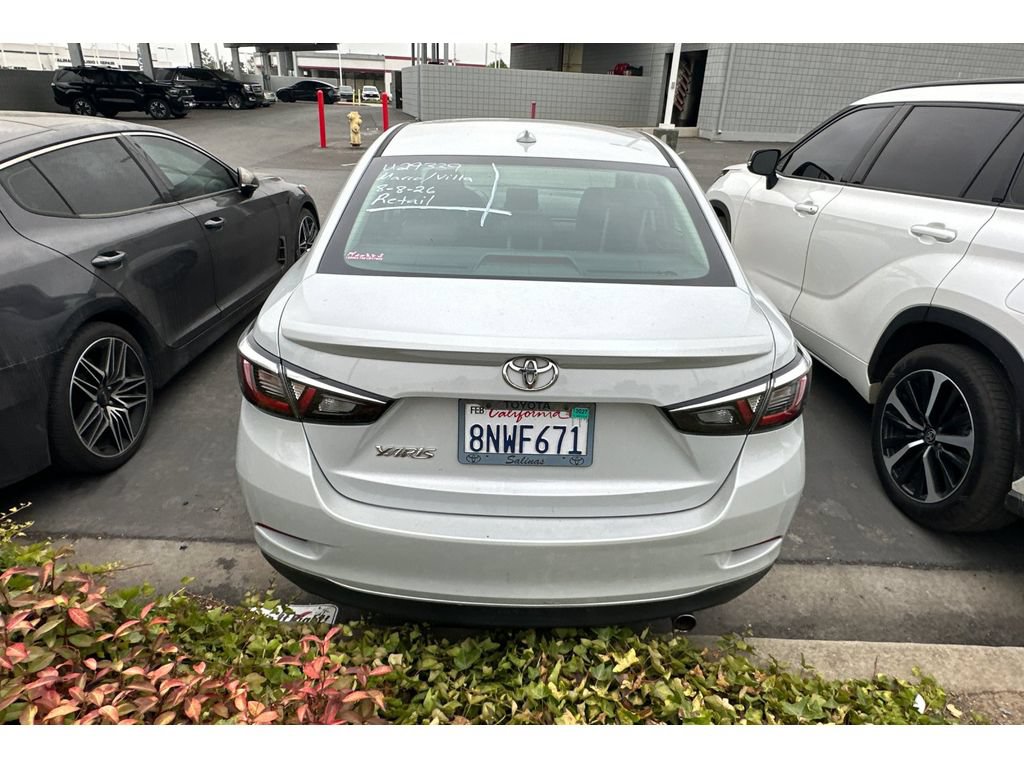 Used 2019 Toyota Yaris LE FWD image 6