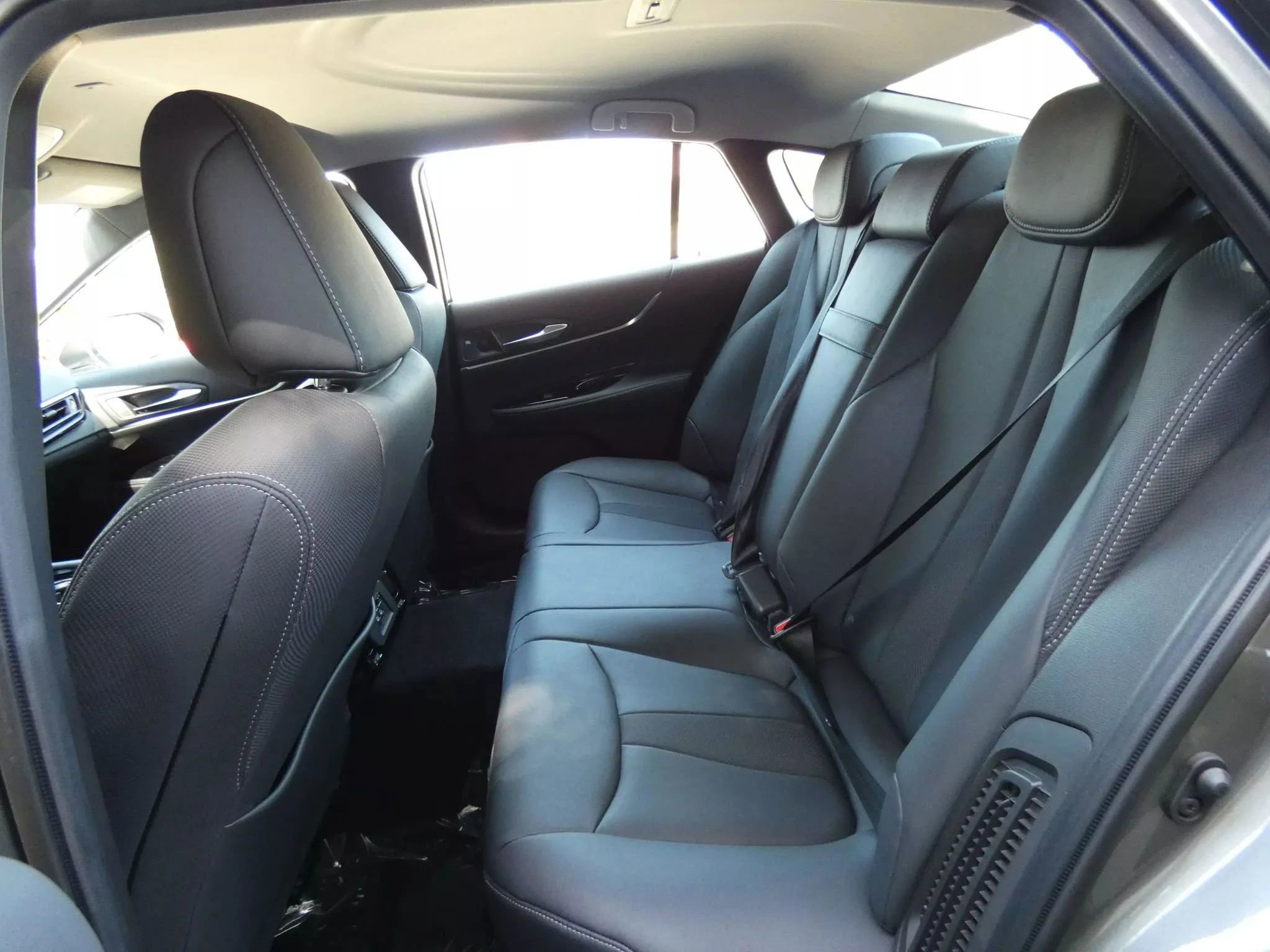 Used 2022 Toyota Mirai XLE Sedan 4D image 30