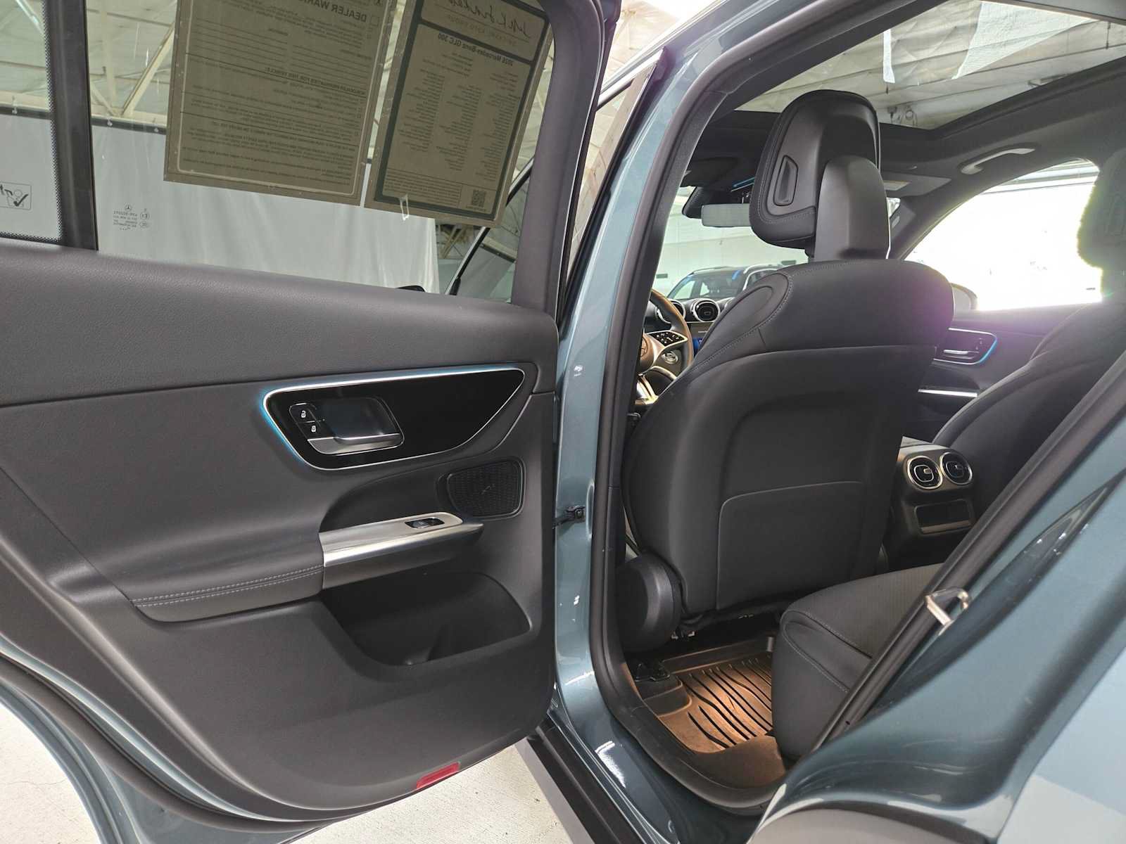 Certified 2026 Mercedes-Benz GLC 300 4MATIC image 15