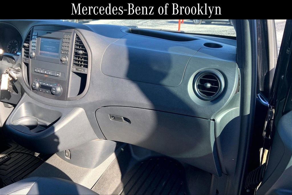 Used 2019 Mercedes-Benz Metris Passenger image 16