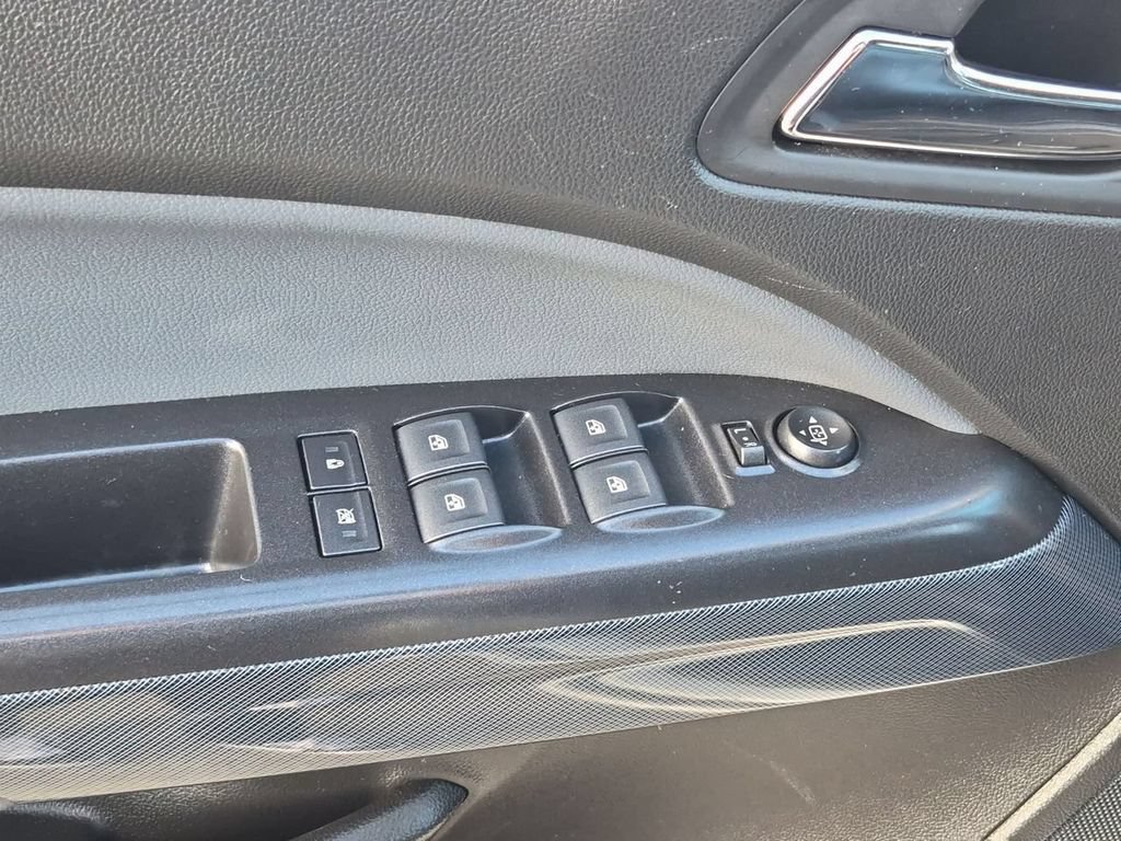 Used 2019 Chevrolet Colorado Z71 AWD/4WD image 23