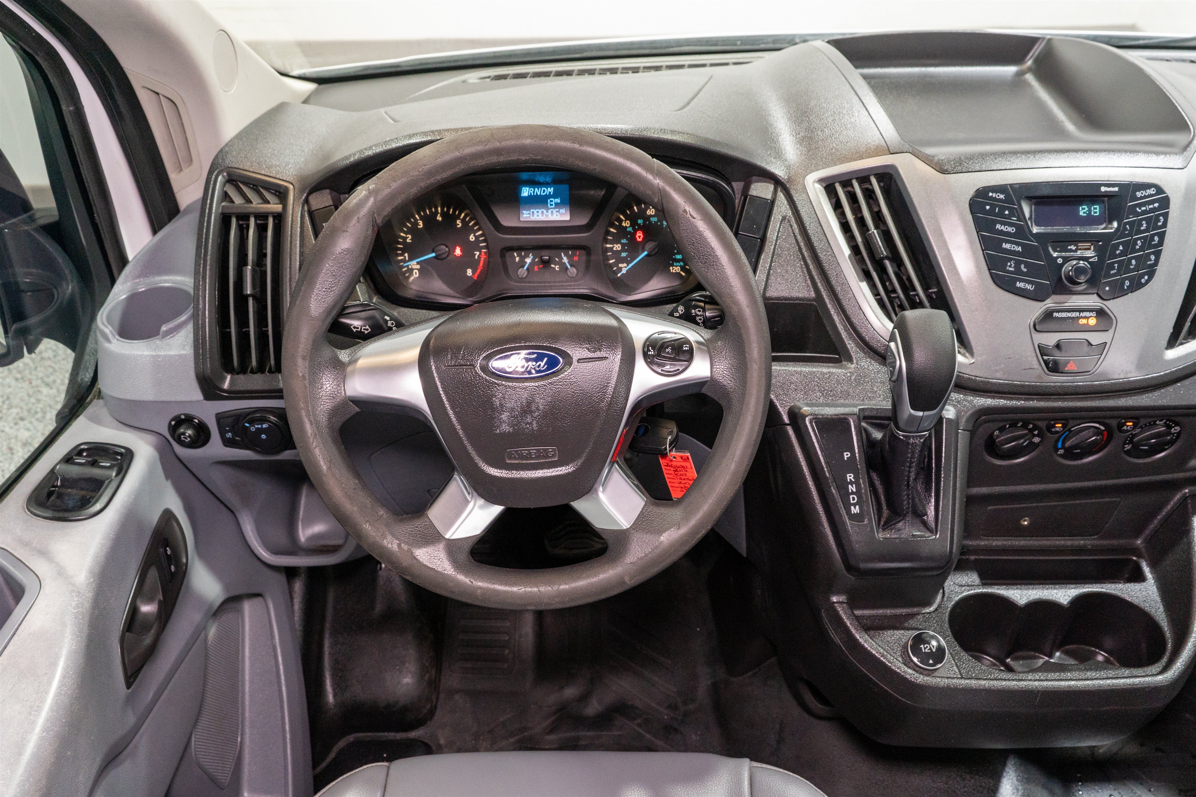Used 2019 Ford Transit 250 148 Medium Roof RWD image 13