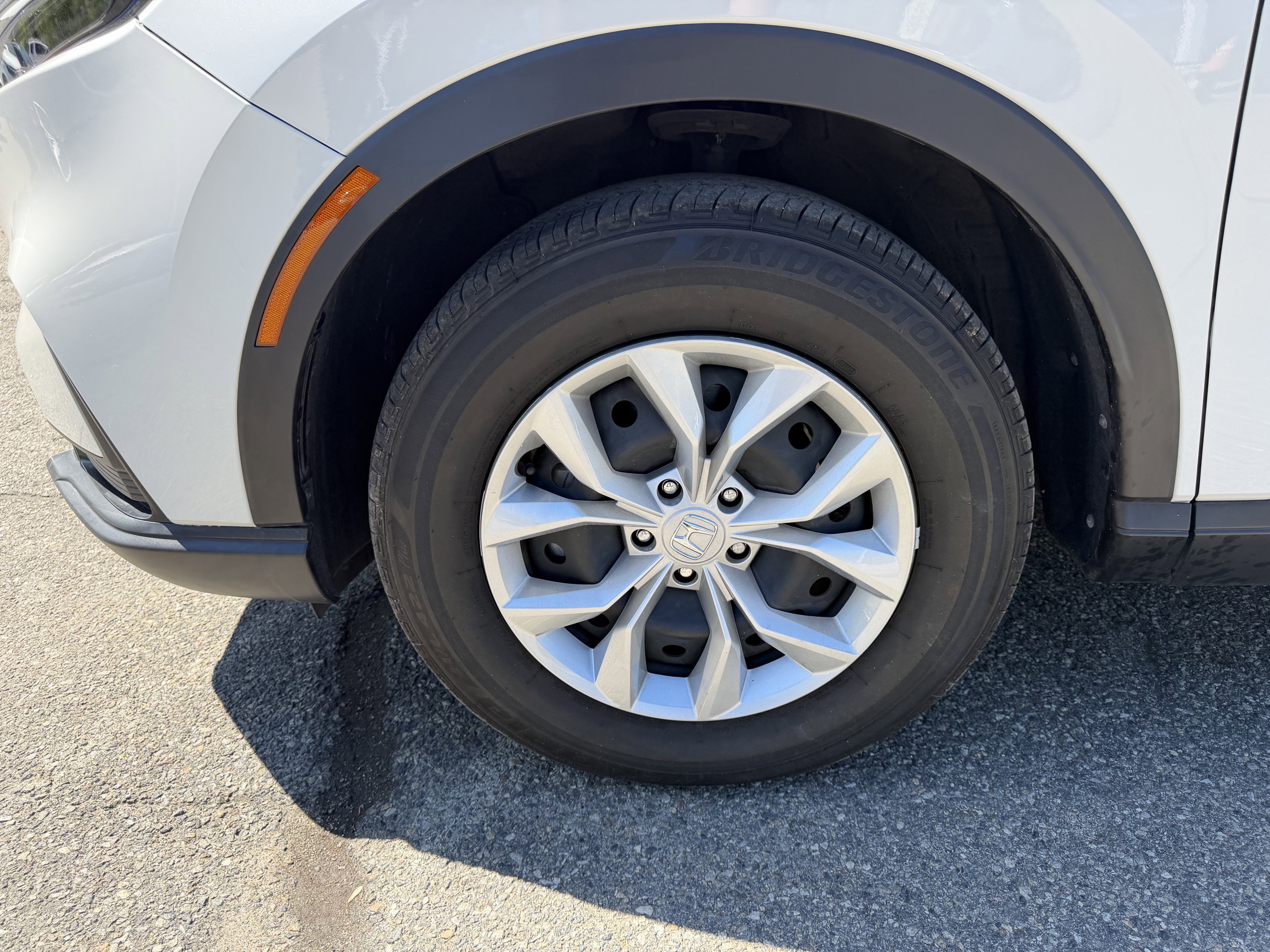 Certified 2025 Honda CR-V LX image 7