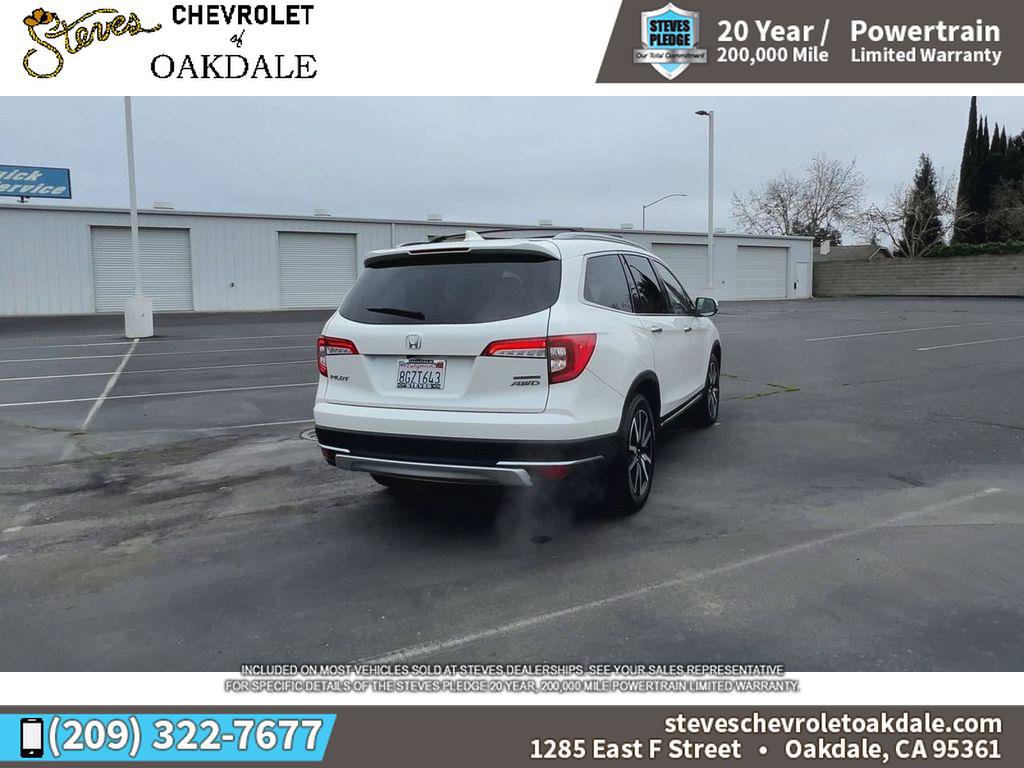 Used 2019 Honda Pilot Touring image 11