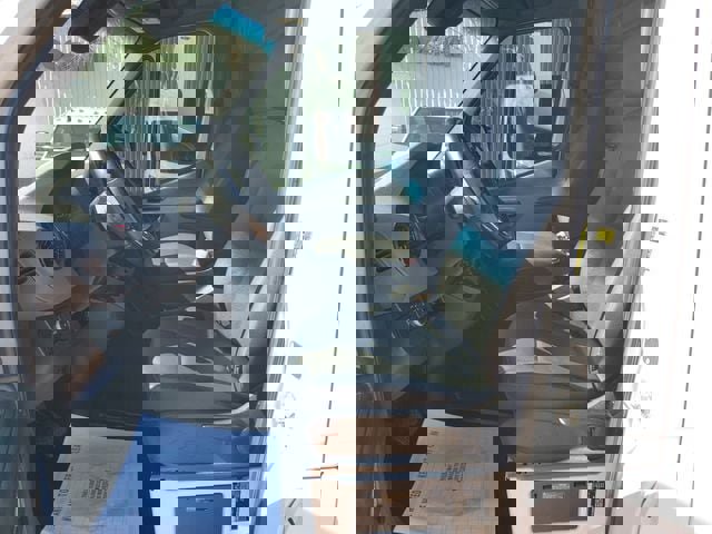 Used 2021 Mercedes-Benz Sprinter 144 Cargo image 16