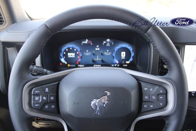 New 2025 Ford Bronco Badlands image 16