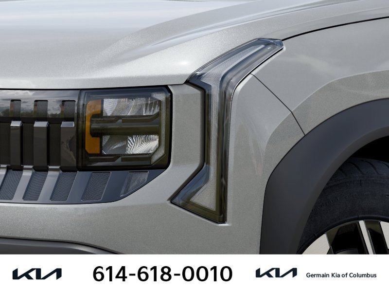 New 2027 Kia Seltos LX FWD image 13