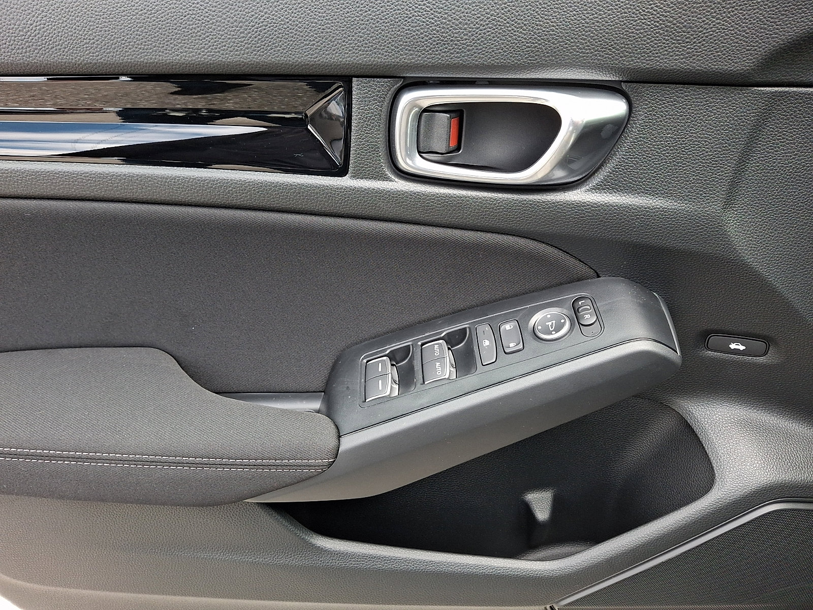 New 2026 Honda Civic Sport image 7