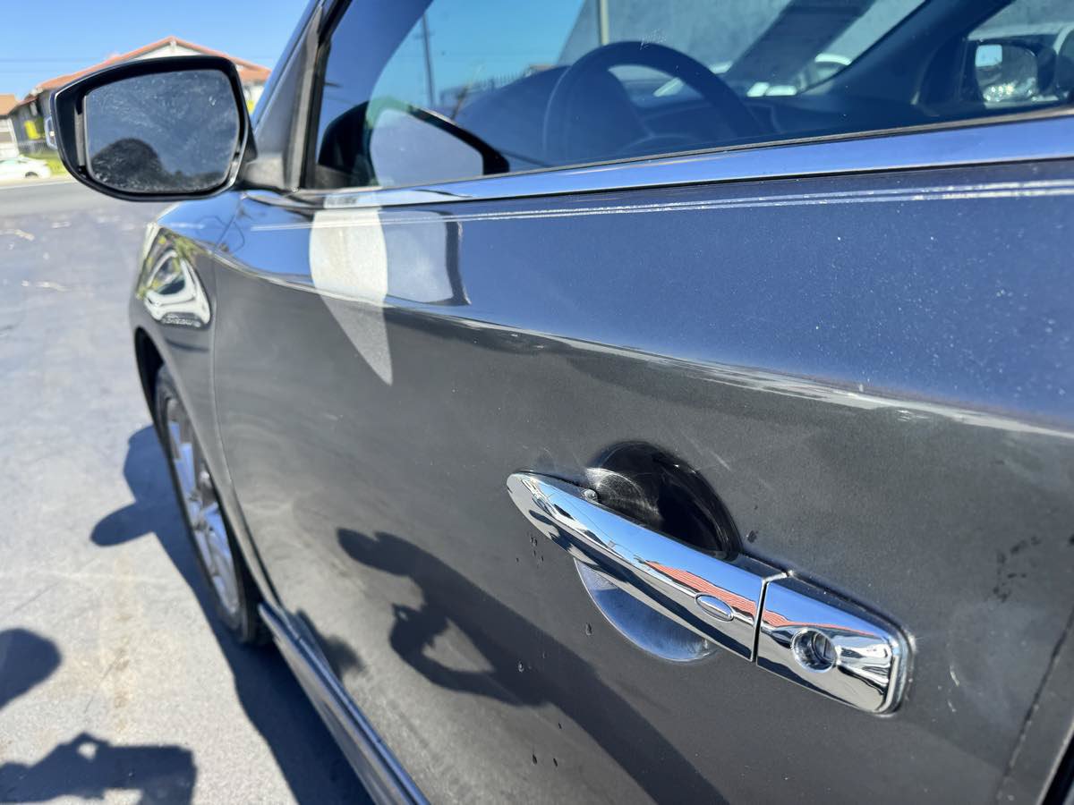 Used 2015 Nissan Sentra SR FWD image 15