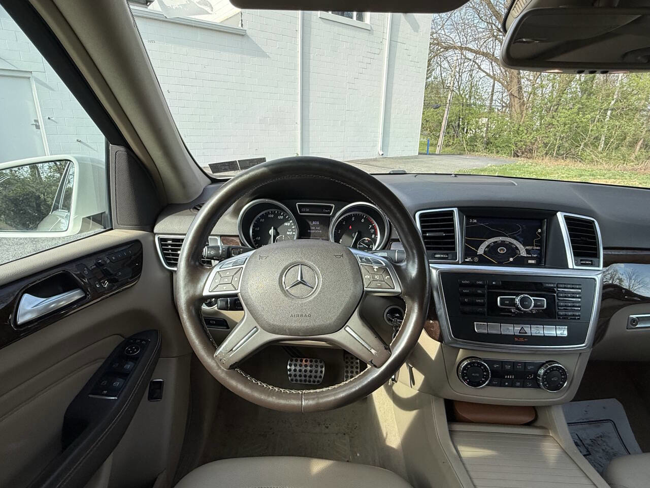 Used 2012 Mercedes-Benz ML 350 4MATIC w/ Premium 1 Pkg image 5