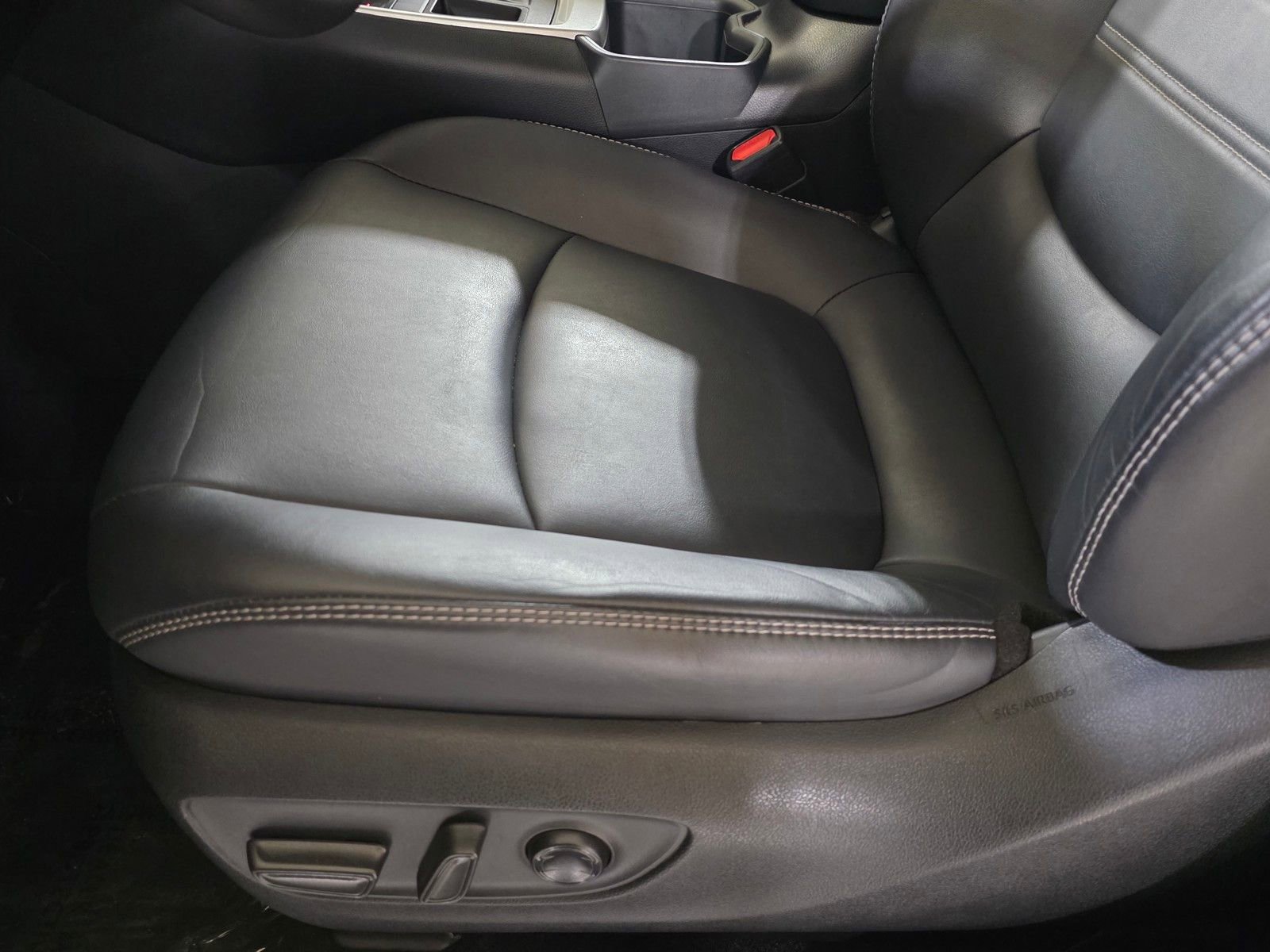 Used 2024 Toyota RAV4 XLE Premium w/ Weather Package image 23