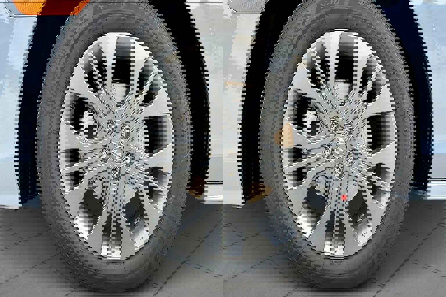 New 2026 Honda Odyssey Touring image 12