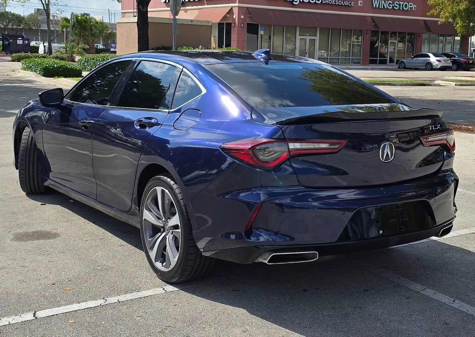 Used 2021 Acura TLX w/ Advance Package image 2